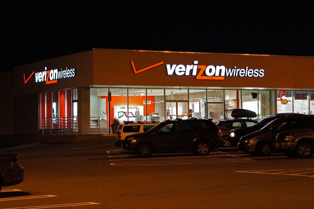 Verizon's $80 Unlimited Data Plan Could Signal Telecom Price Wars To Come - EconoTimes