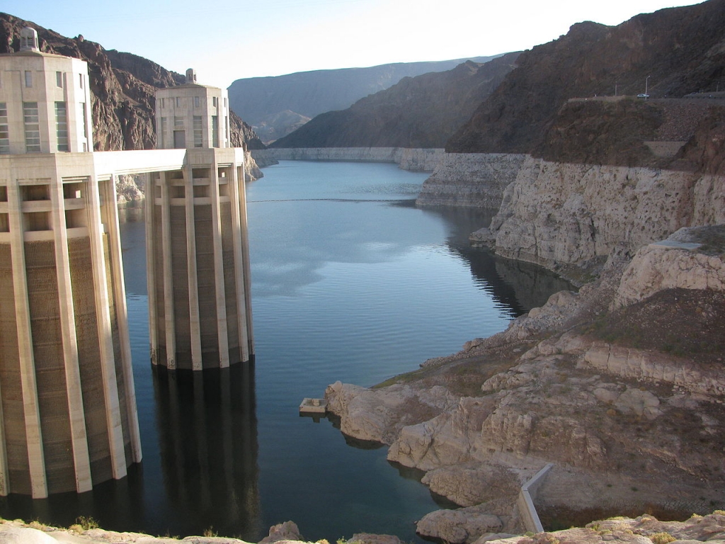 an analysis of the topic of the hoover dam Southwest unit: the hoover dam lesson topic: the hoover dam big idea: the natural environment impacts daily life for people in the southwest, causing them to alter the natural surroundings to meet their needs. an analysis of the topic of the hoover dam Southwest unit: the hoover dam lesson topic: the hoover dam big idea: the natural environment impacts daily life for people in the southwest, causing them to alter the natural surroundings to meet their needs.