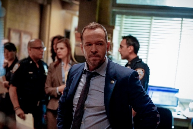Blue Bloods Season 9 Episode 2 Spoilers Frank Reagan In Danger Probe On Linda S Death To Continue Econotimes