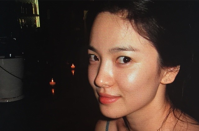 Song Hye Kyo Stays Active In The Biz After Divorce From Song Joong Ki As She Poses Again For Promo Photoshoot Econotimes Song Hye Kyo Stays Active In The Biz After Divorce From Song Joong Ki As She Poses Again For Promo Photoshoot Econotimes