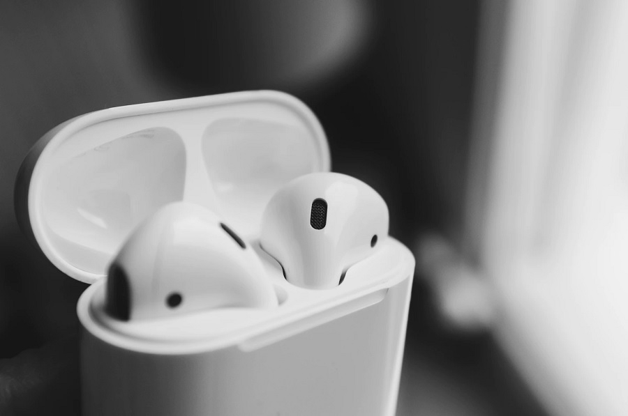 apple keynote 2019 noise cancelling earbuds