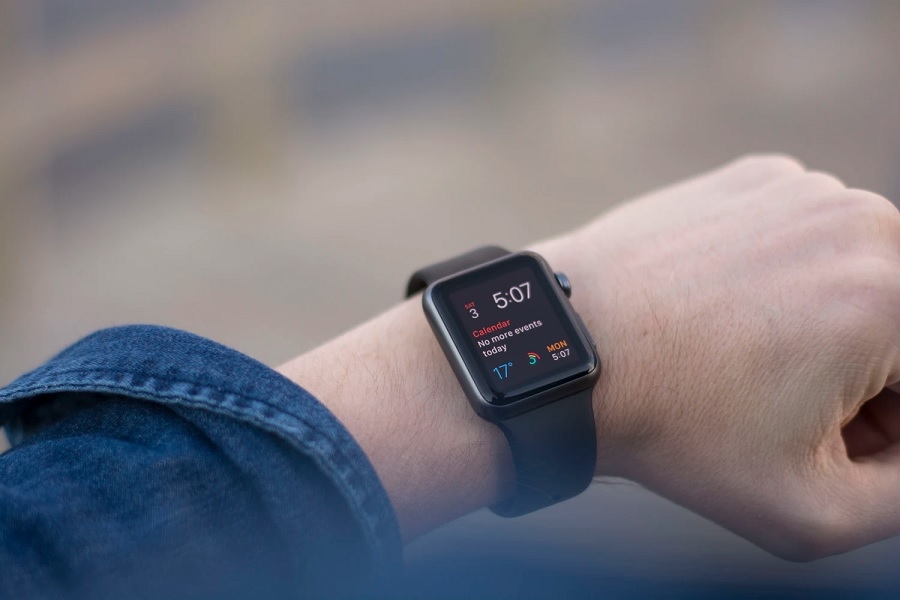 watch se launch date