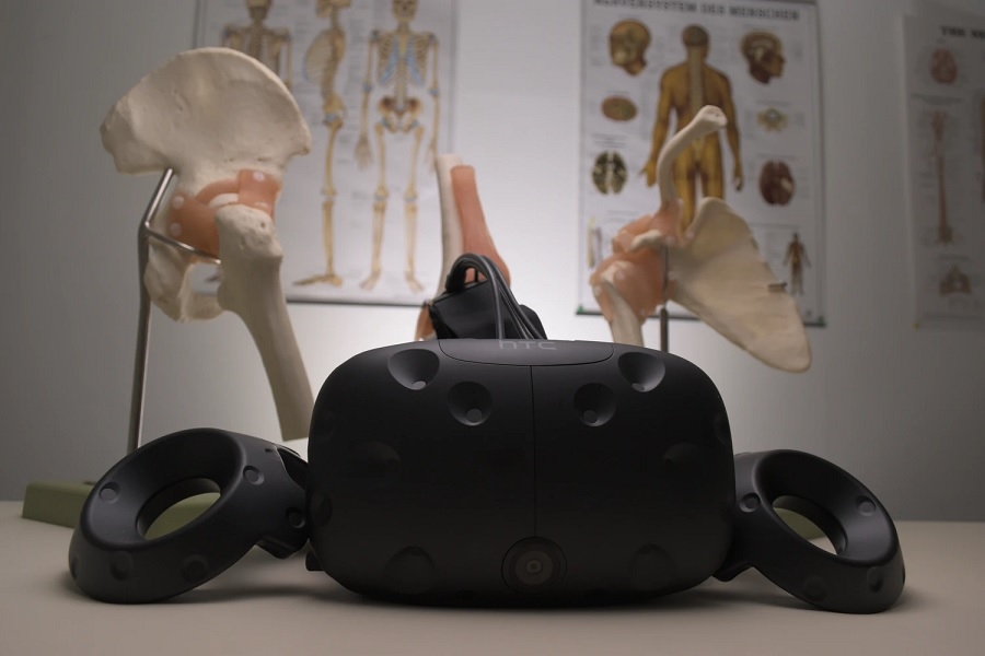 HTC Vive VR accessories: Tracker 3.0 and new Facial Tracker to launch in the U.S. on March 24 - Vimarsana News