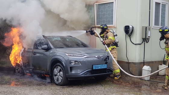 Kona EV owners accuse Hyundai of mishandling battery fire-triggered ...