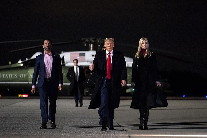 Donald Trump's former aides launch new policy institute to further ex-POTUS' 'America First' policy - Vimarsana News