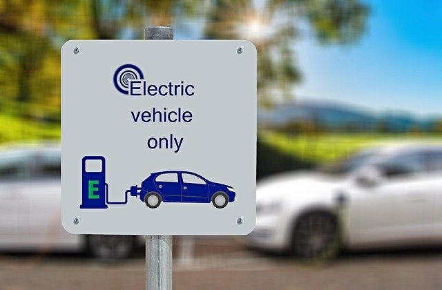 Xiaomi reportedly planning to build electric vehicle plant in Beijing to produce 300,000 EVs per year - Vimarsana News