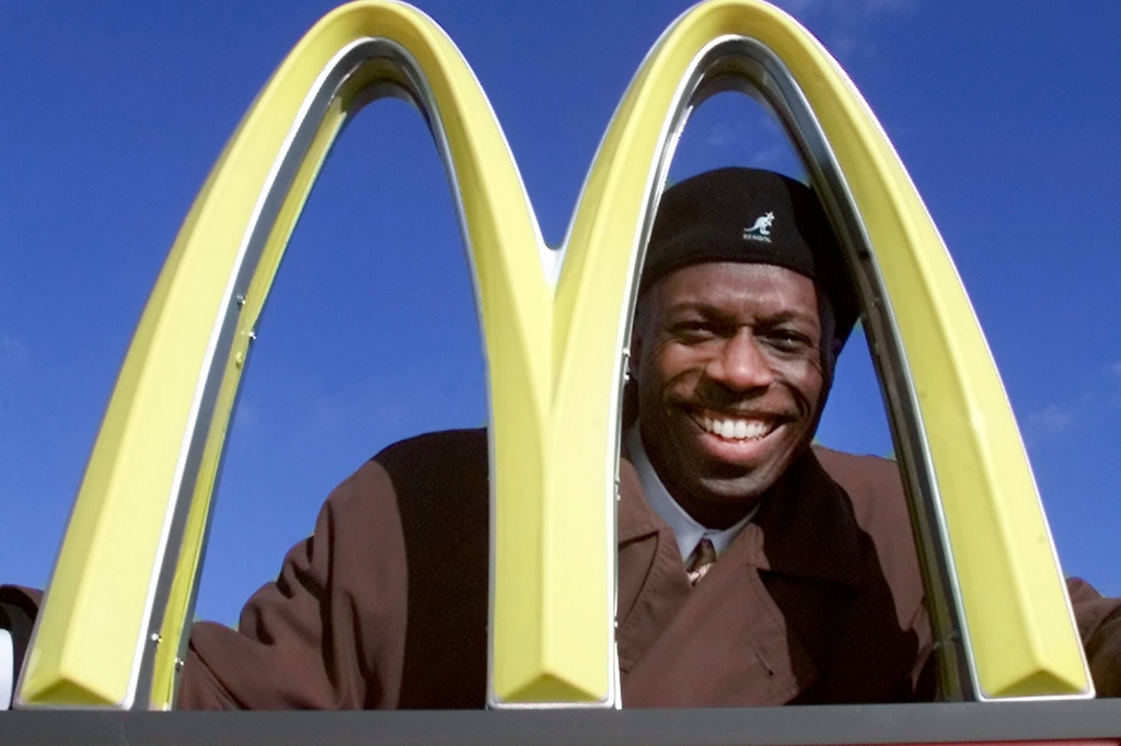 McDonald's settles racial discrimination lawsuit with ex-Oakland A's player Herb Washington - Vimarsana News