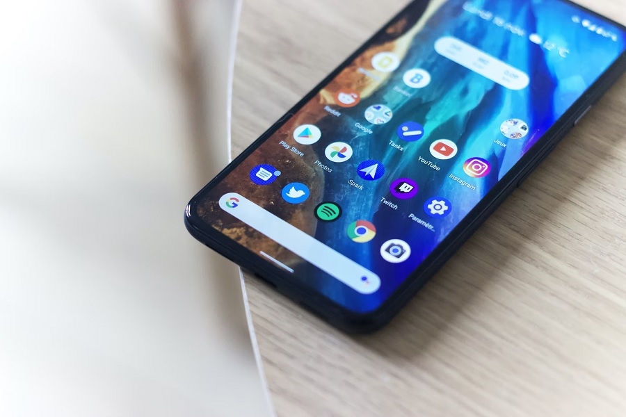 Android 12L Beta 2 goes live for some Pixel phones with new features and some bug fixes - Vimarsana News