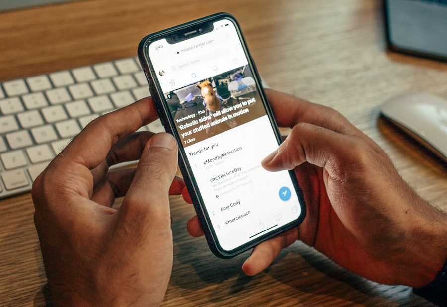 Twitter is still developing its version of 'close friends' list, but it won't be called 'Flock' at launch - Vimarsana News