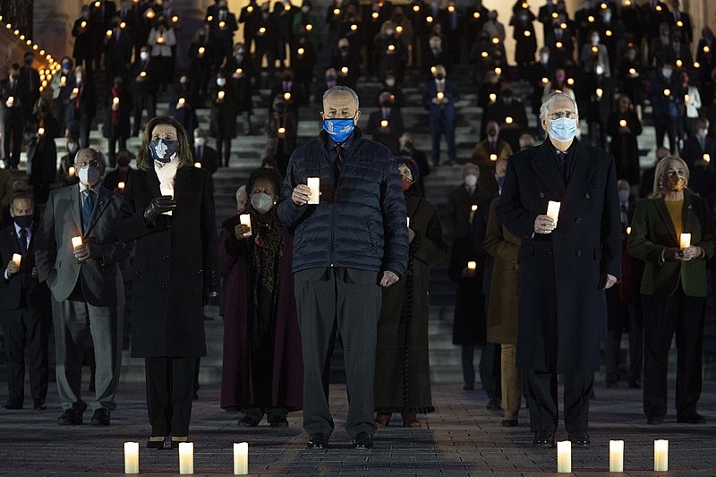 Nancy Pelosi leads Congress in moment of silence to mark 900,000 COVID-19 deaths in US - Vimarsana News