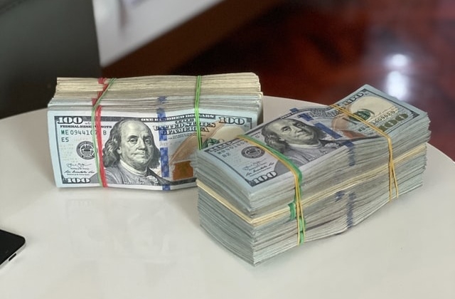 Allianz admits to defrauding teachers, clergy, bus drivers; Ordered to pay $6B - Vimarsana News