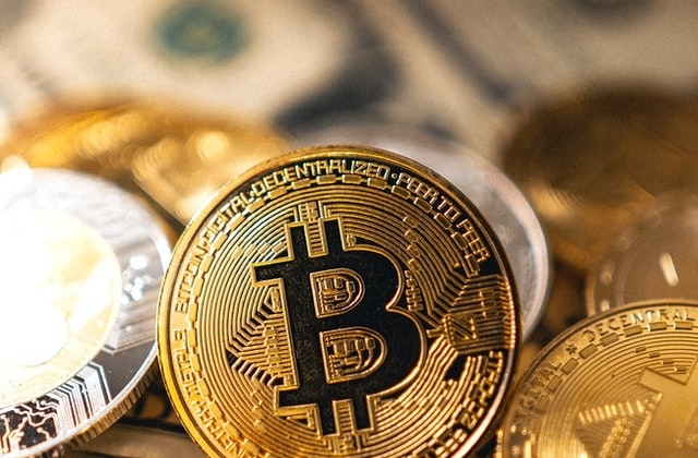 Cryptocurrency deals help NBA obtain $1.6 billion in sponsorships - Vimarsana News