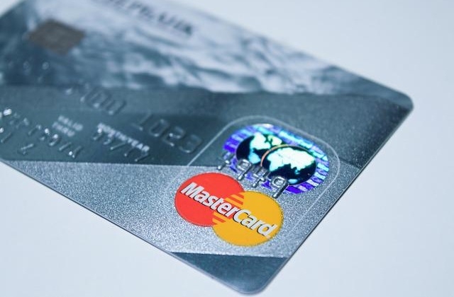 NFT: Mastercard teams up with MoonPay, The Sandbox to allow customers to buy NFTs on different marketplaces - Vimarsana News