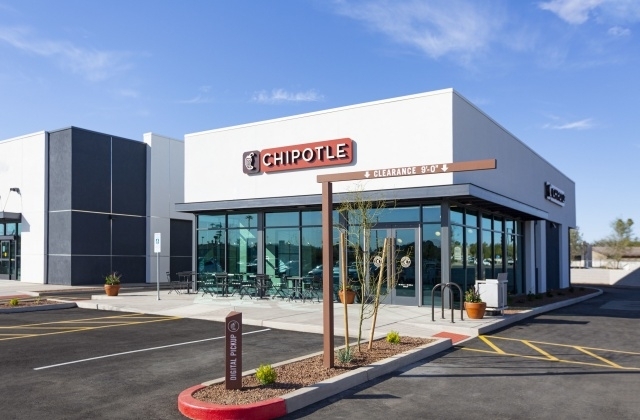 Chipotle workers files for the chain's very first union election - Vimarsana News