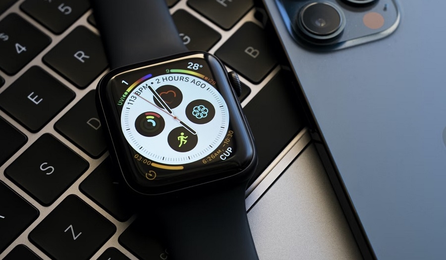 Apple Watch Pro design reportedly features 'a fresh look' and a bigger display - Vimarsana News