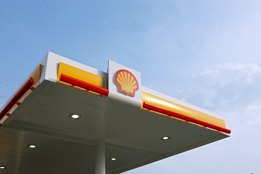 Shell's chief steps down, appoint renewables director as new CEO - Vimarsana News