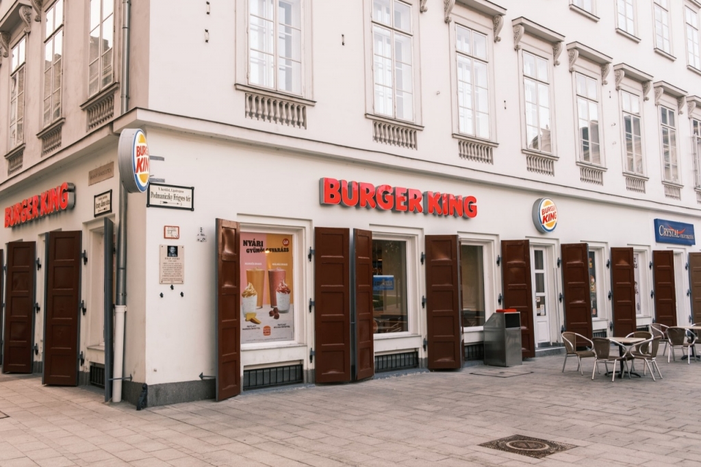 Burger King, Popeyes to expand in Europe via RBI and McWin's partnership deal - Vimarsana News