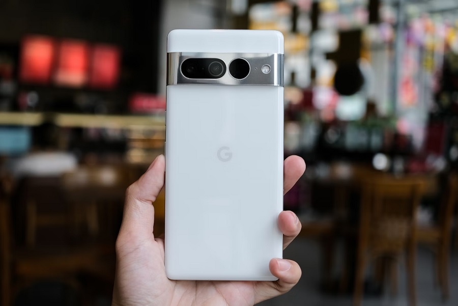 Google Pixel 7a could support up to 90Hz refresh rate, new leak suggests - Vimarsana News