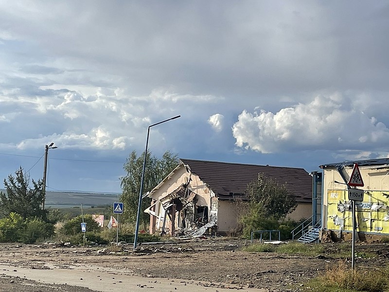 Russia-Ukraine war: Russian-installed Donetsk official says Ukrainian forces still fighting in Soledar - Vimarsana News